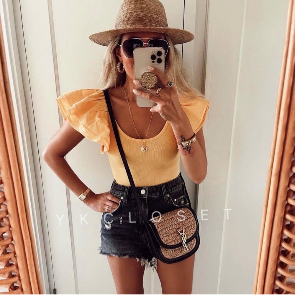 RUFFLE SLEEVE BODYSUIT || ZARA || YKCLOSET